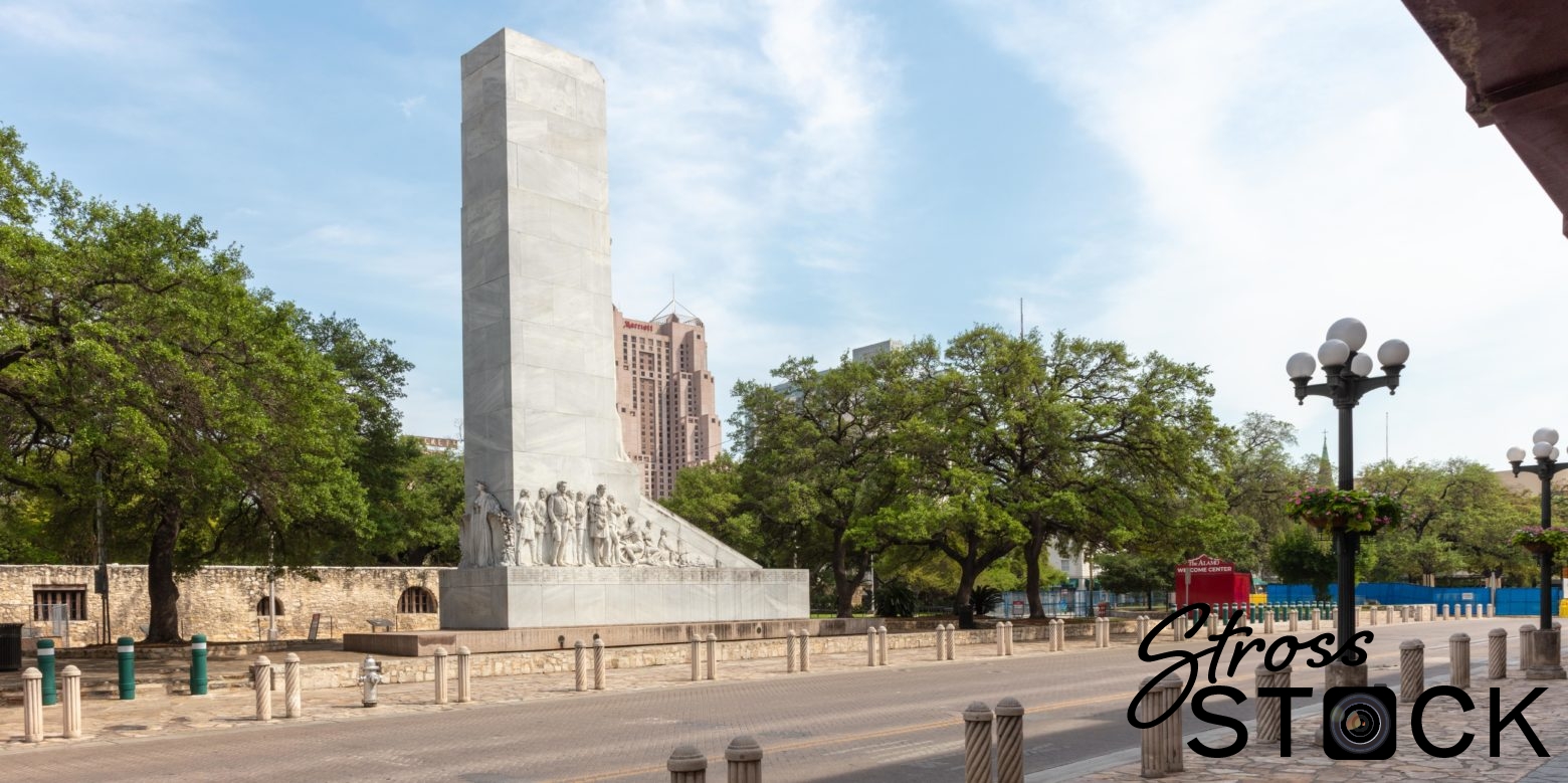 The Alamo Cenotaph San Antonio deserted during Covid19 pandemic
